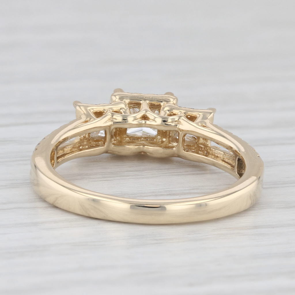 Light Gray 0.90ctw Princess Diamond Halo 3-Stone Engagement Ring 14k Yellow Gold Size 7