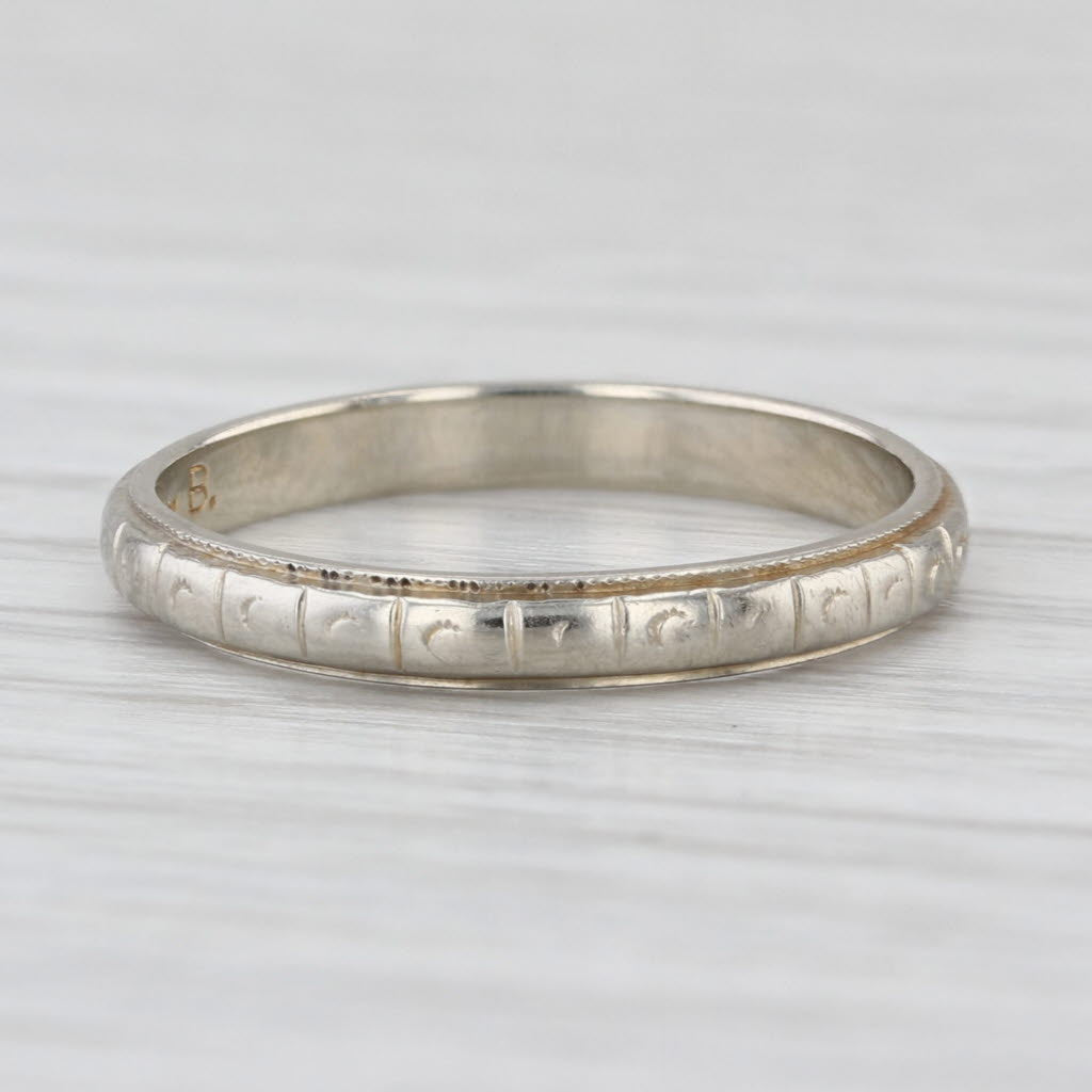 Art Deco Etched Pattern Wedding Band 18k White Gold Size 6.75 Stackable Ring