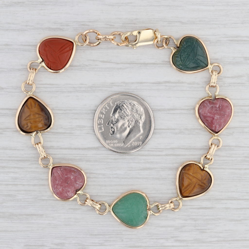 Light Gray Carved Scarab Stone Cabochon Hearts Bracelet 14k Yellow Gold 6.75" 11.7mm