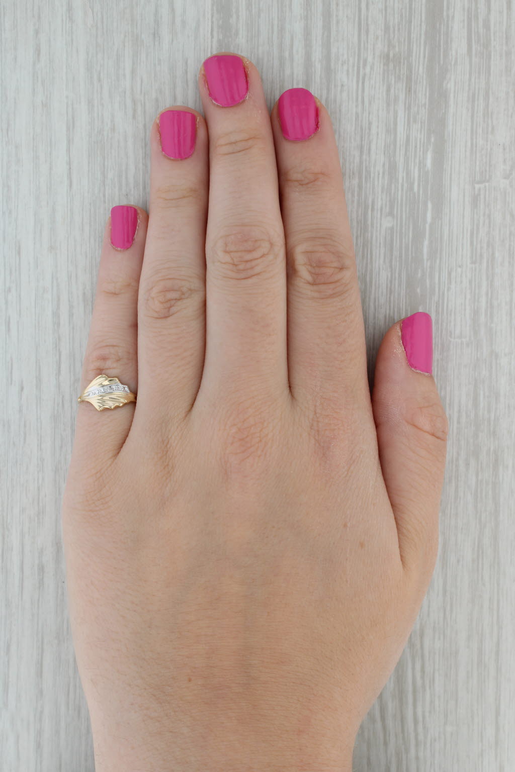 Dark Gray Diamond Accented Flourish Ring 14k Yellow Gold Size 5.75