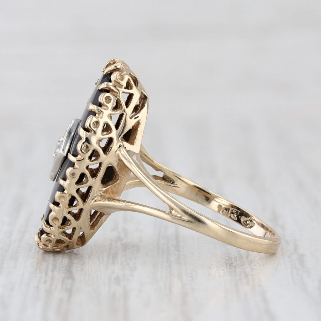 Onyx Diamond Signet Ring 10k Yellow Gold Size 7.5 Vintage