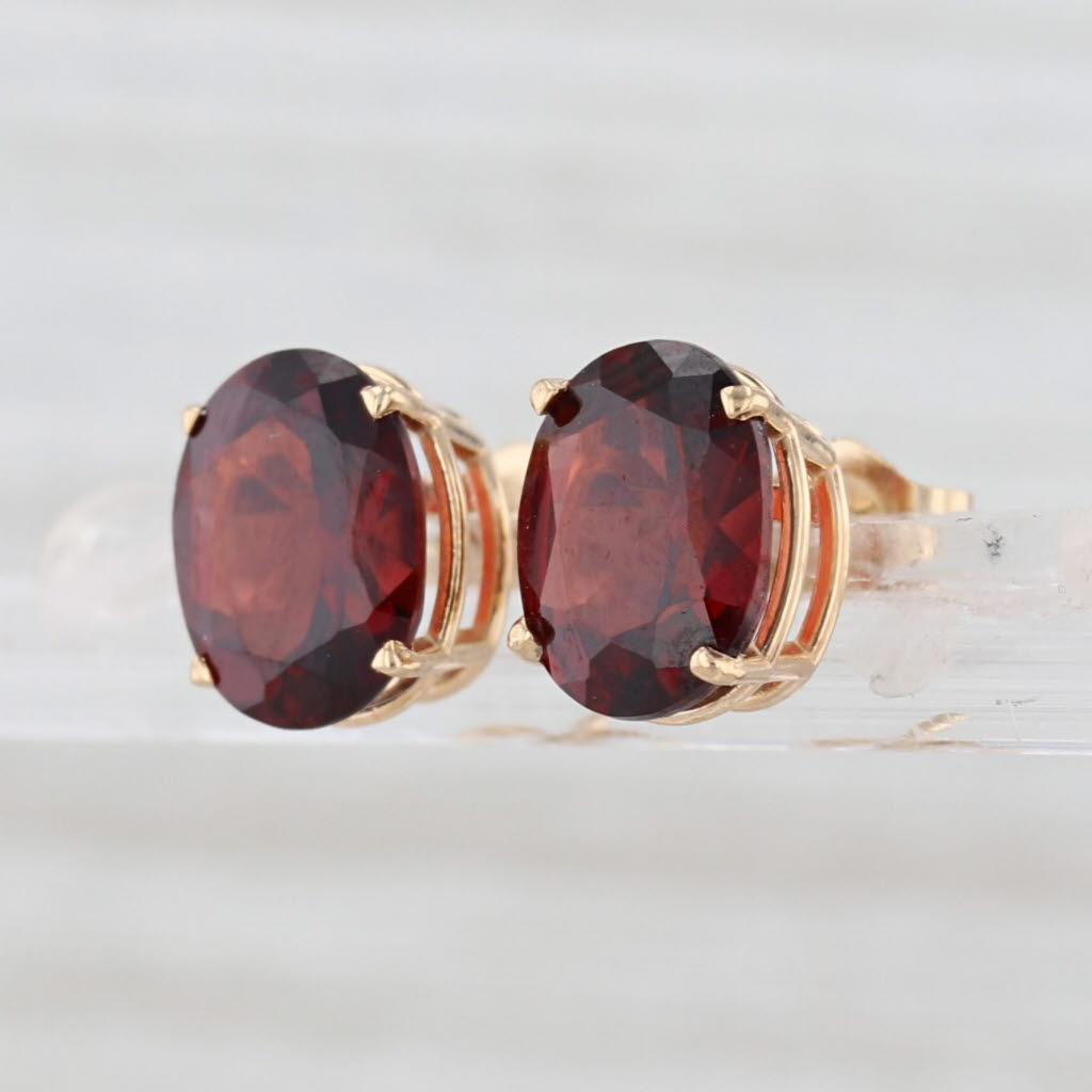 4.05ctw Garnet Stud Earrings 14k Yellow Gold Oval Solitaire Studs