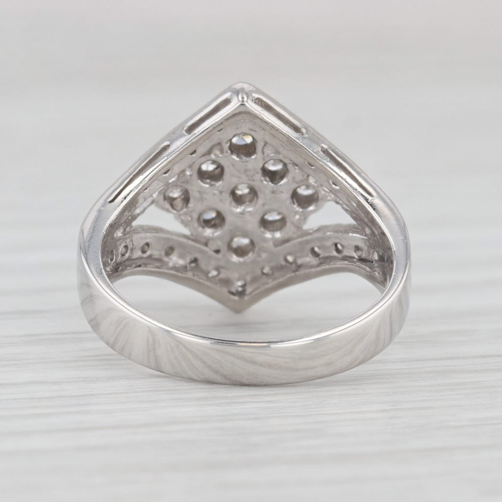Light Gray 0.73ctw Diamond Cluster Ring 900 Platinum Size 6.75 Cocktail