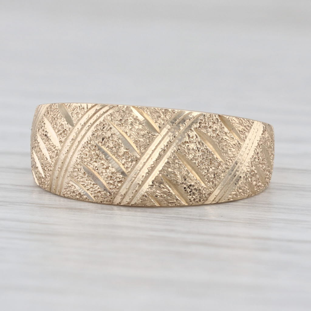 Brushed Crosshatch Pattern Ring 10k Yellow Gold Size 7 Band