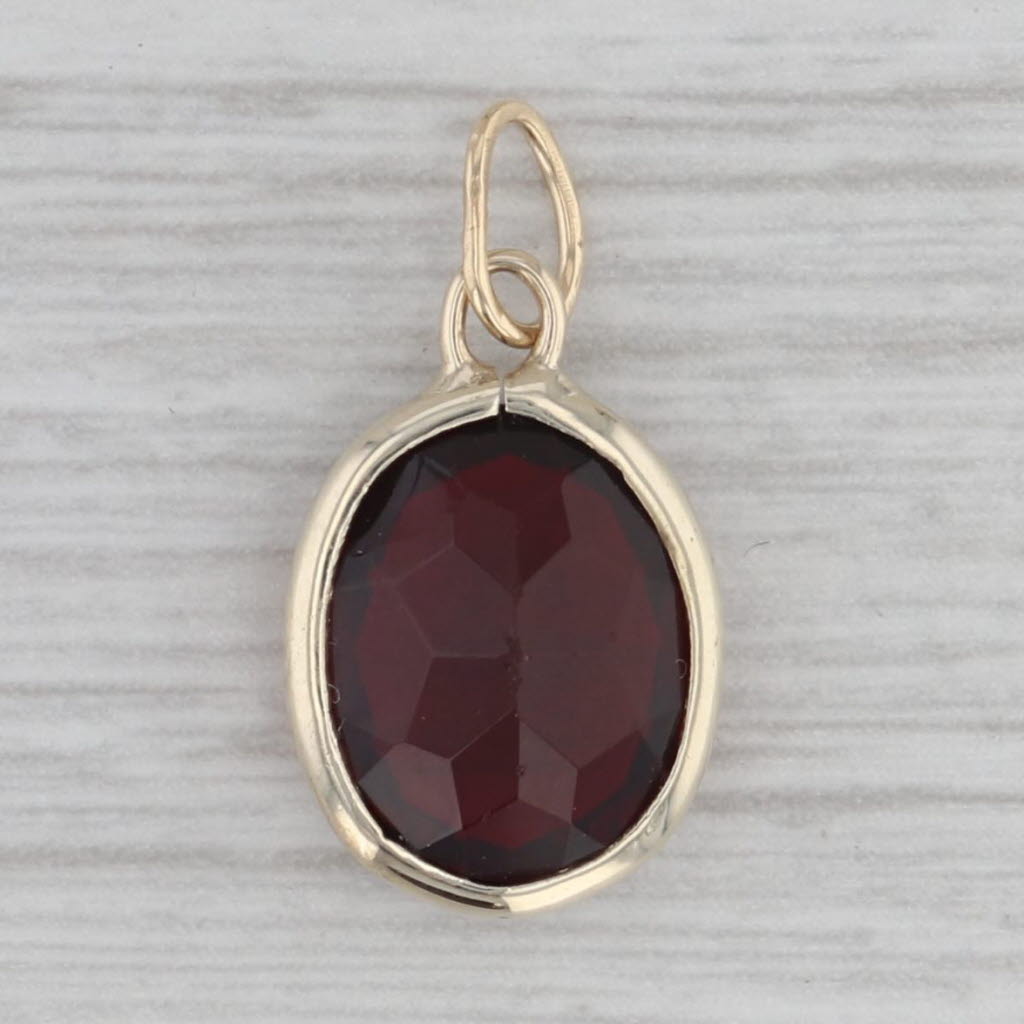 Gray Red Oval Glass 10k Yellow Gold Solitaire Pendant Charm