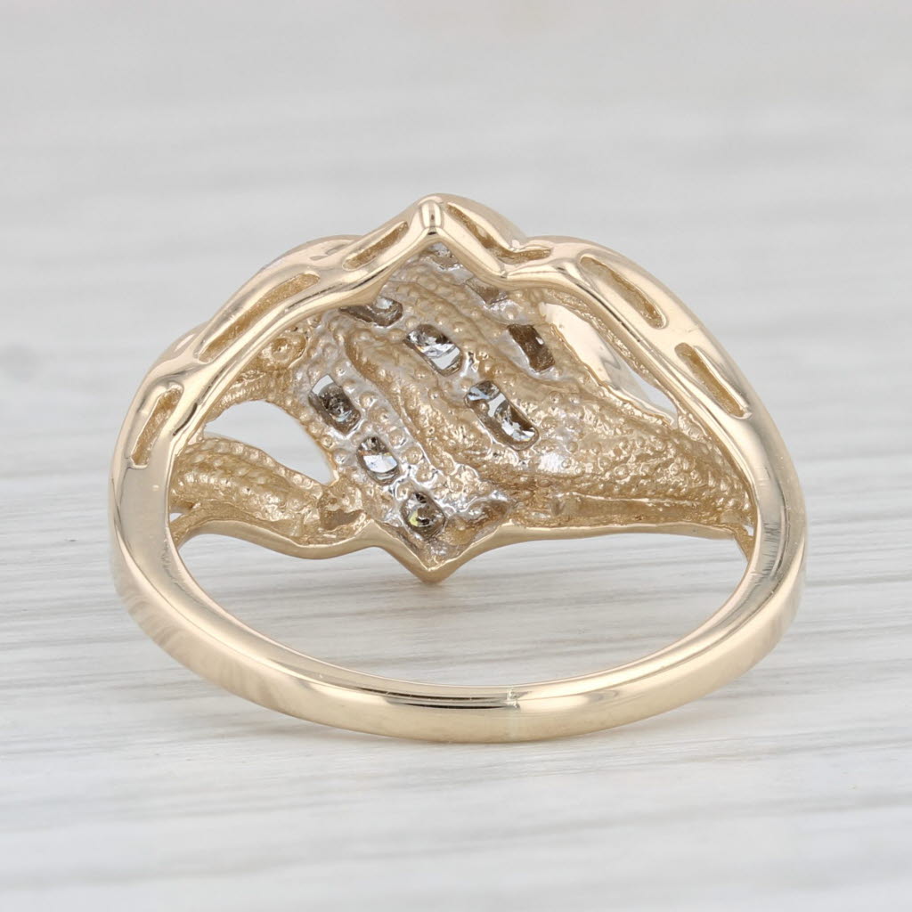 Light Gray 0.20ctw Diamond Scalloped Ring 10k Yellow Gold Size 5