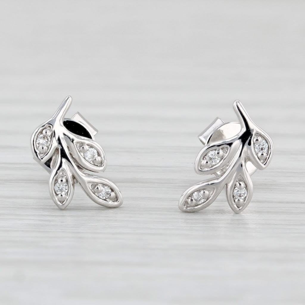 Light Gray New Diamond Flower Stud Earrings 14k White Gold Small Pierced Studs