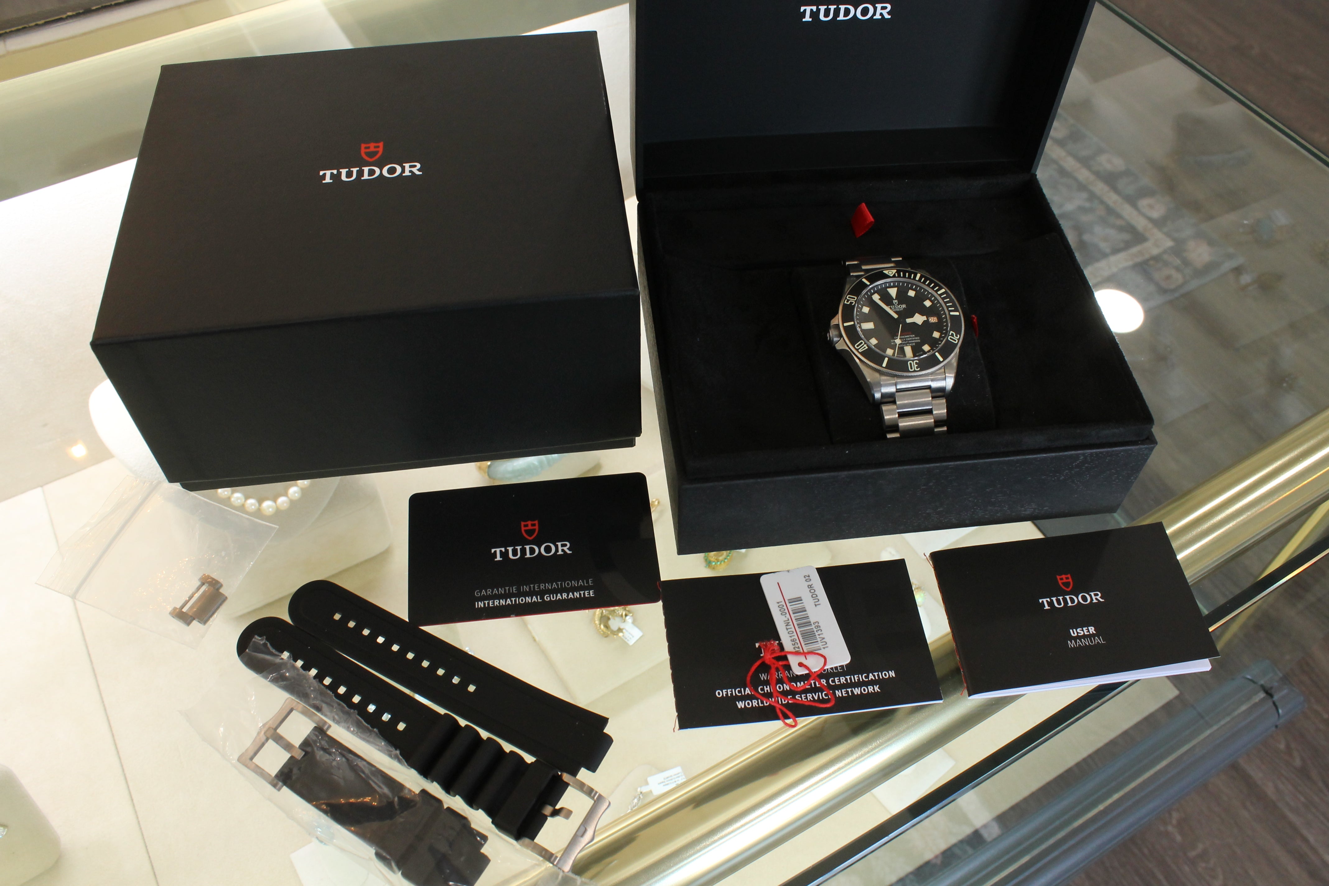 Tudor LHD Lefty Titanium Pelagos 42mm Automatic Mens Divers Watch w Box 25610TN