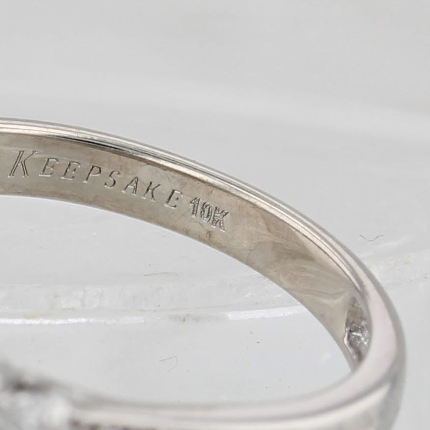 Light Gray 0.24ctw Diamond Cluster Halo Engagement Ring 10k White Gold Size 7