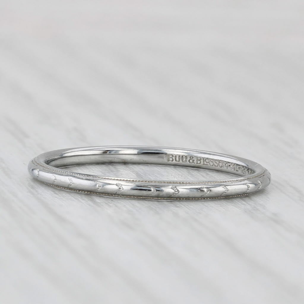 Light Gray Bod & Blossom Vintage Wedding Ring 18k White Gold Stackable Size 8 Ring