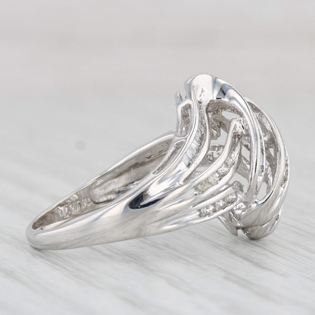 Light Gray 0.34ctw Diamond Scalloped Bypass Ring 10k White Gold Size 7.25