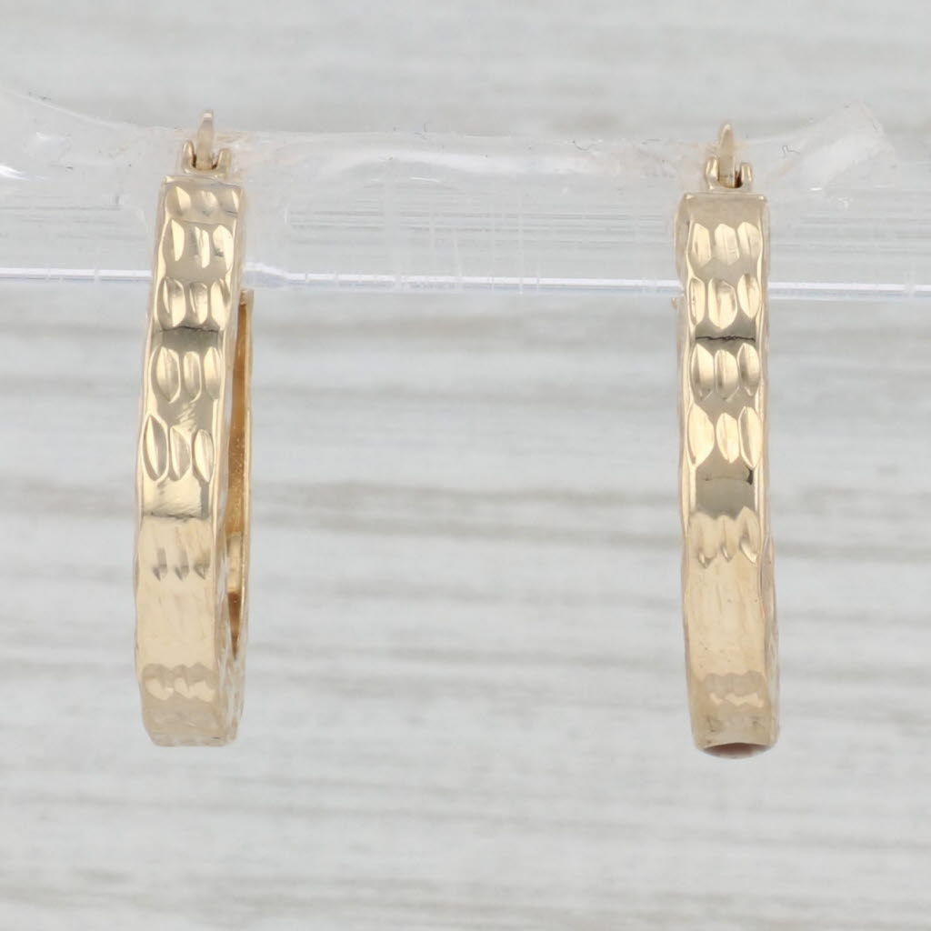 Light Gray Round Etched Hoop Earrings 14k Yellow Gold Snap Top Hoops