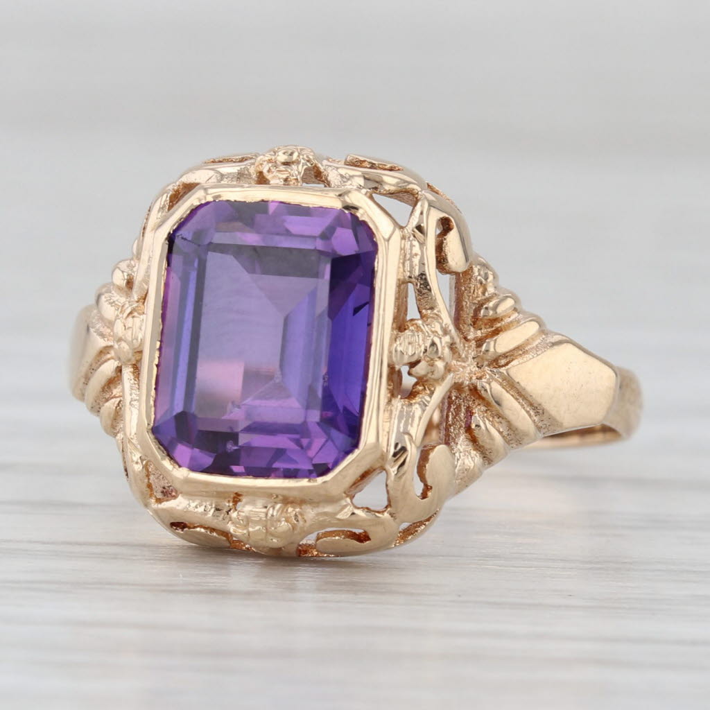 Light Gray Vintage 3.85ct Lab Created Purple Sapphire Ring 14k Yellow Gold Size 7.25 Floral
