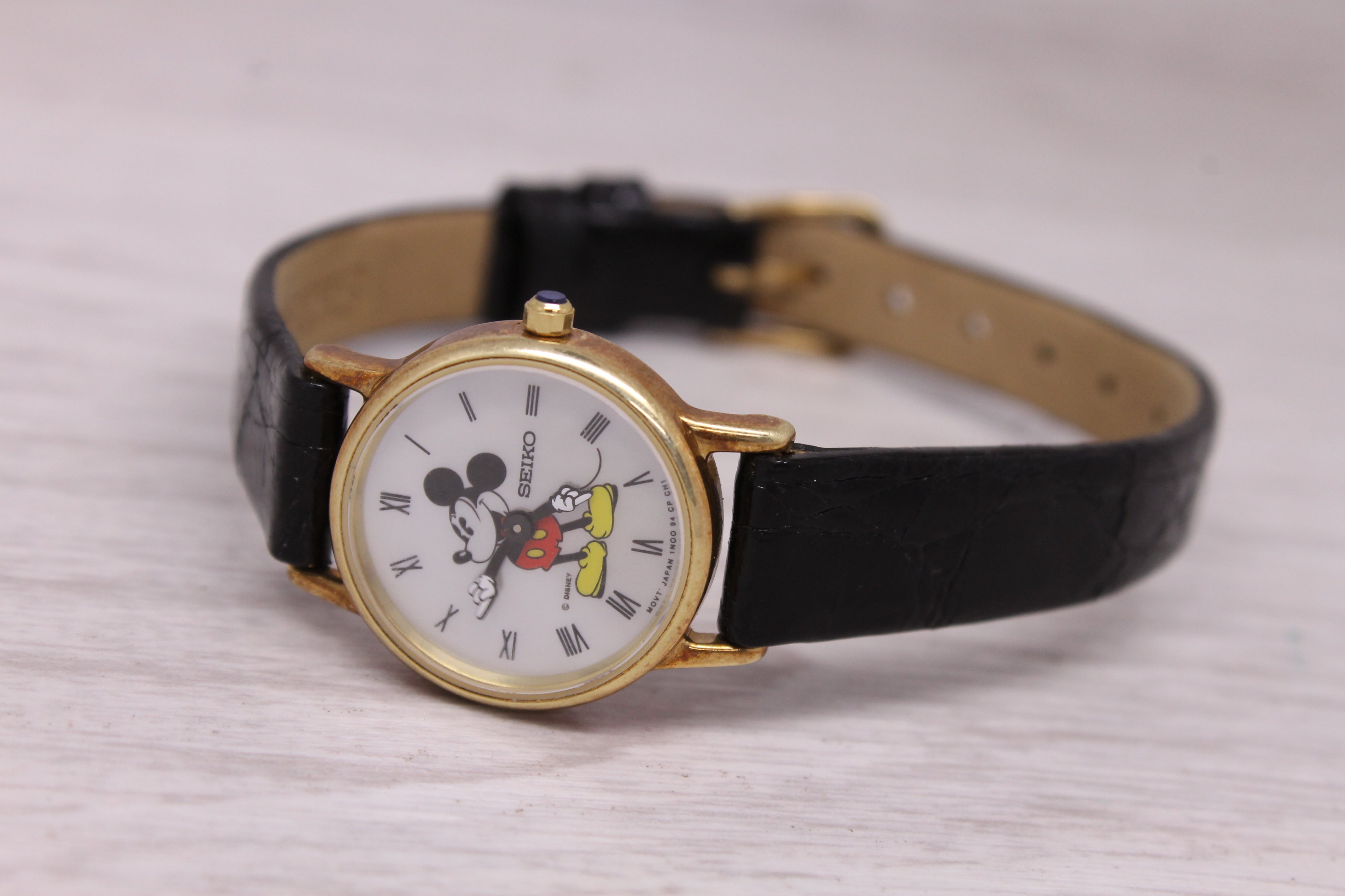 Limited Edition Seiko Disney Mickey Mouse Quartz Watch 14K Gold MOP Dial 178/300