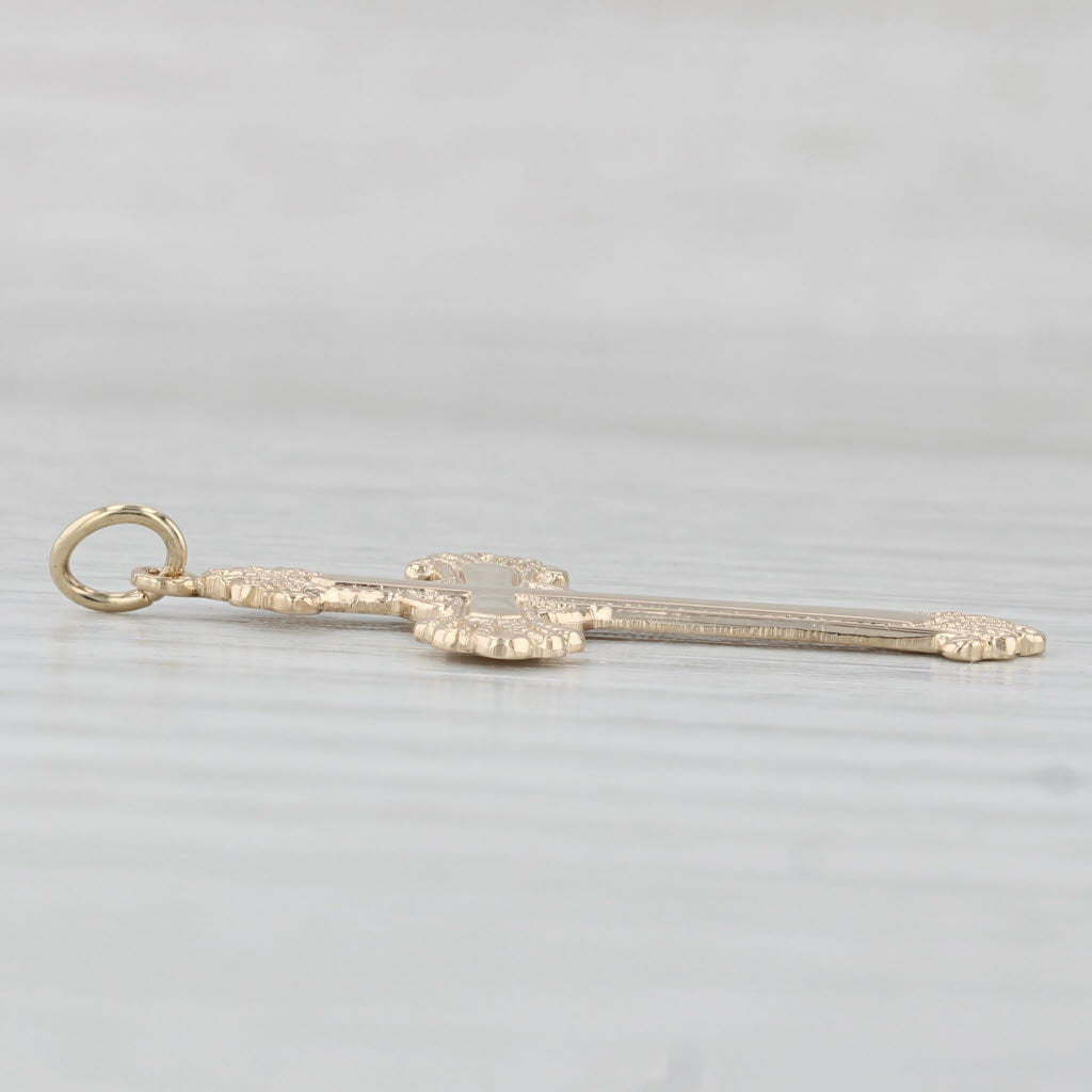 Light Gray Celtic Cross Pendant 14k Yellow Gold