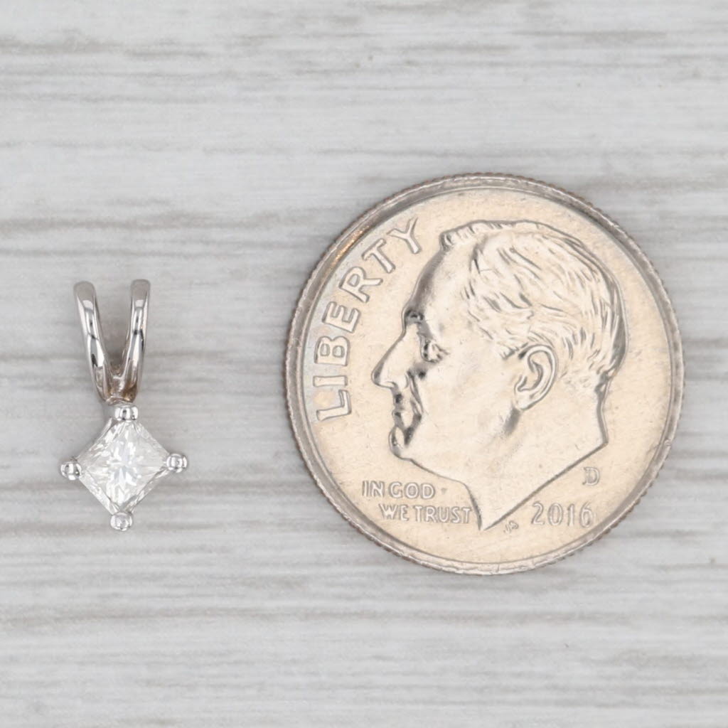 Light Gray 0.30ct Princess Diamond Solitaire Pendant 18k White Gold Small Drop