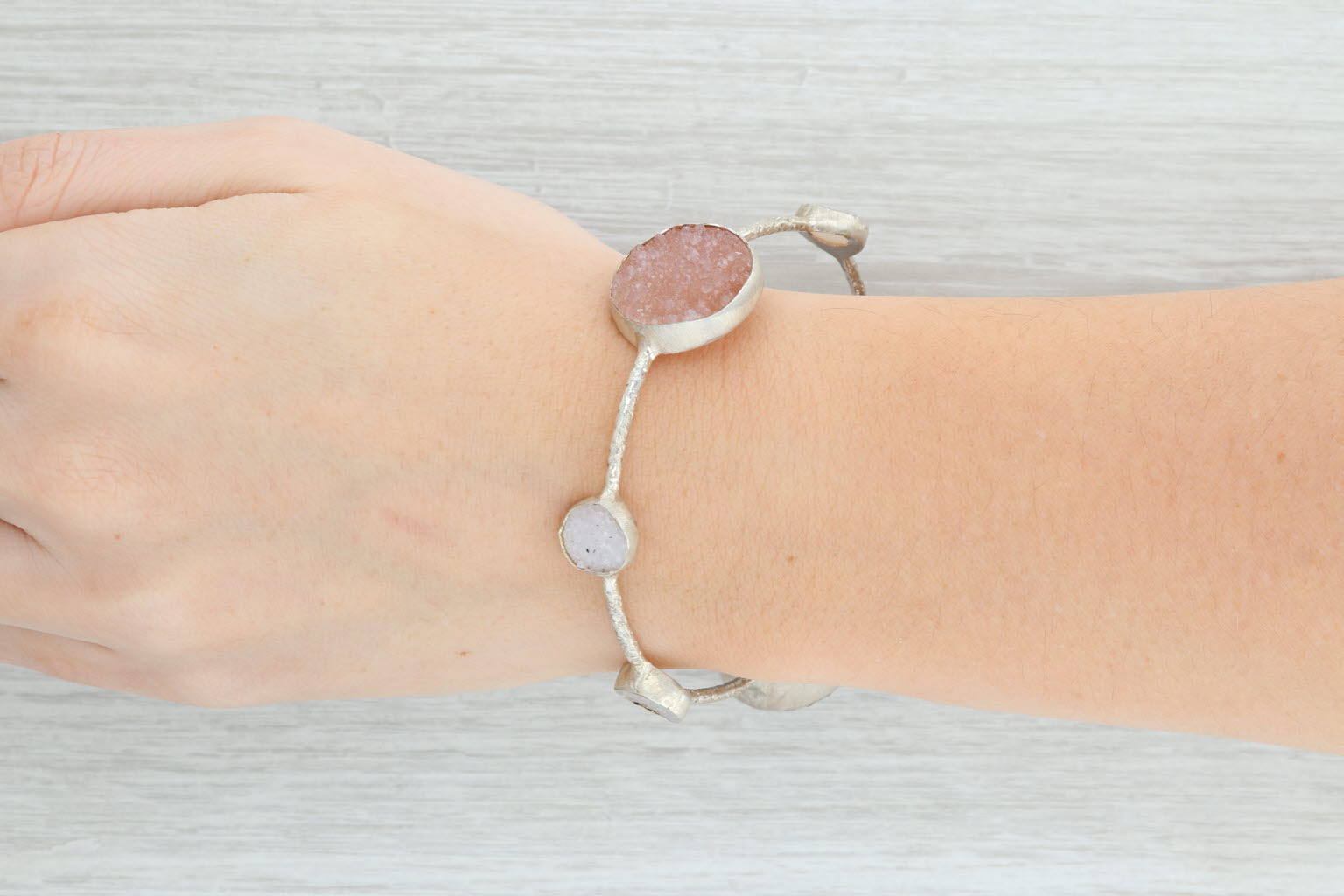 New Nina Wynn Bangle Bracelet 8" Sand White Druzy Quartz Sterling Silver