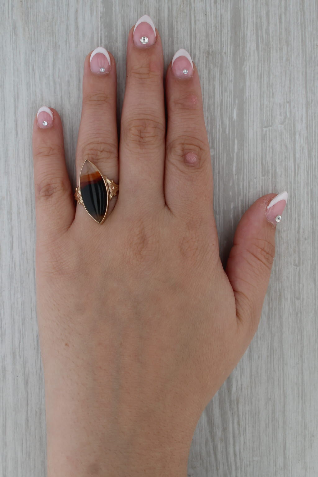 Vintage Chalcedony Agate Navette Solitaire Ring 10k Yellow Gold Size 8.5