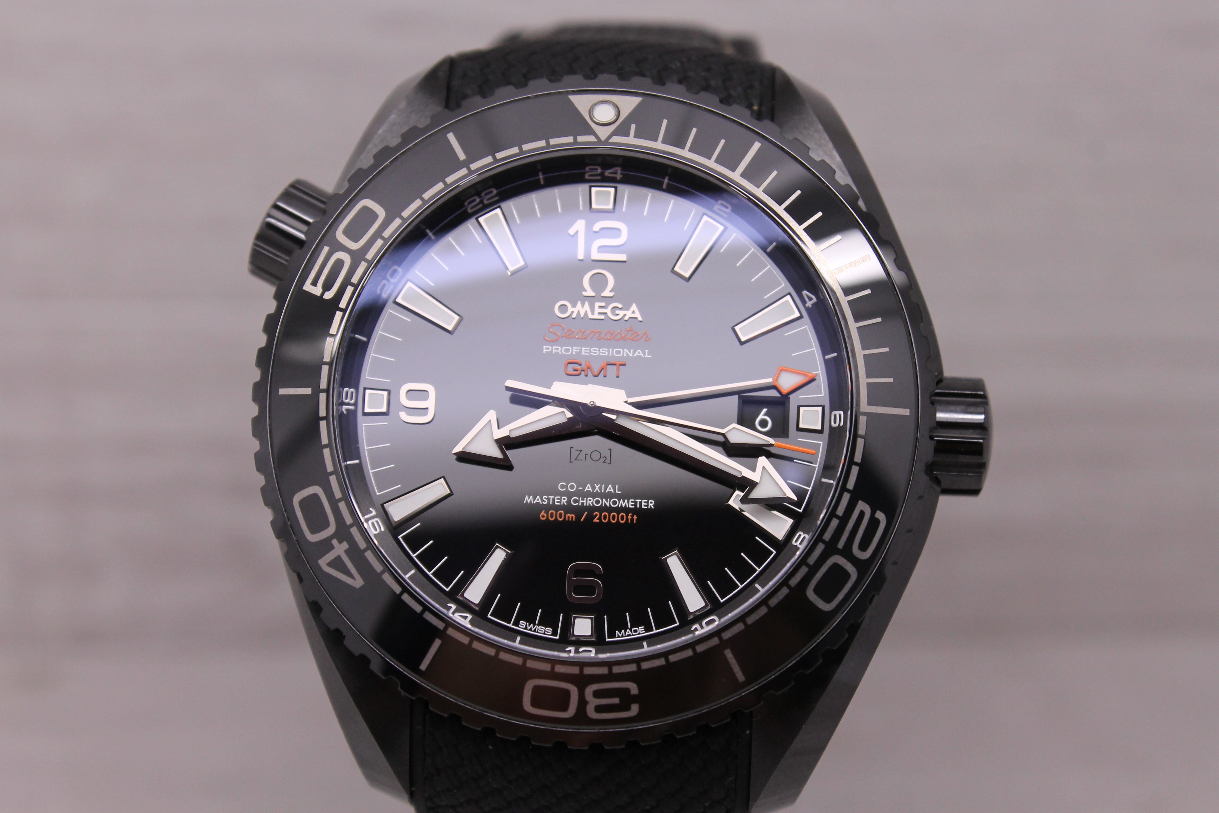 Rosy Brown Omega seamaster GMT Planet Ocean Deep Black Mens 45mm Automatic Watch SERVICED