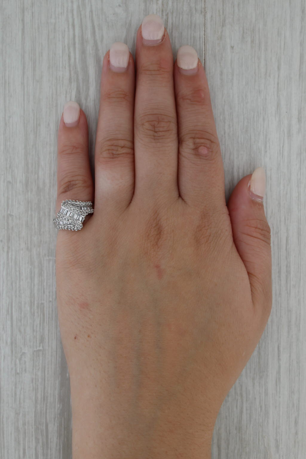 0.78ctw Diamond Overlay Ring 14k White Gold Size 5.5 Cocktail