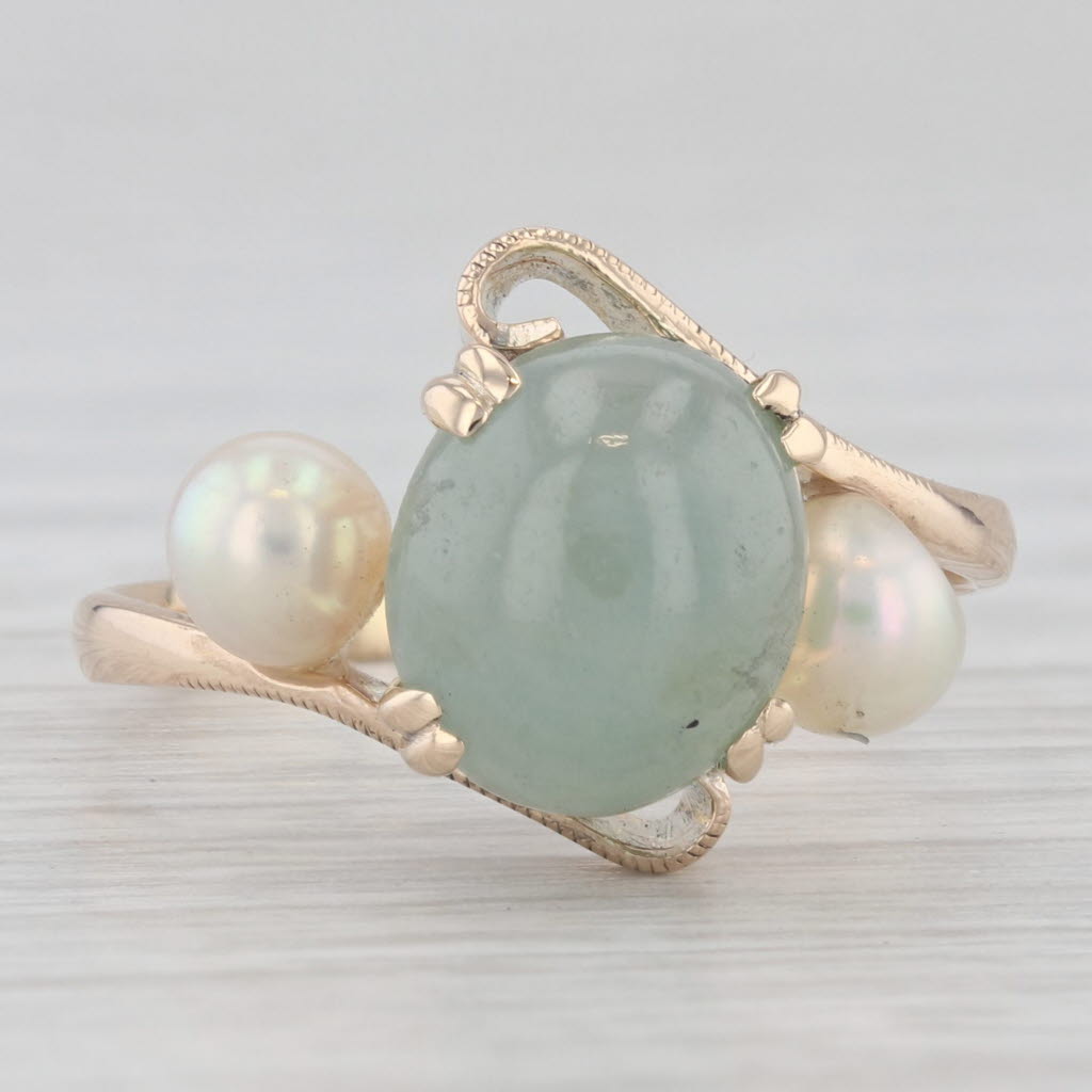 Light Gray Cultured Pearl Green Serpentine Bypass Ring 10k Yellow Gold Size 6 Vintage