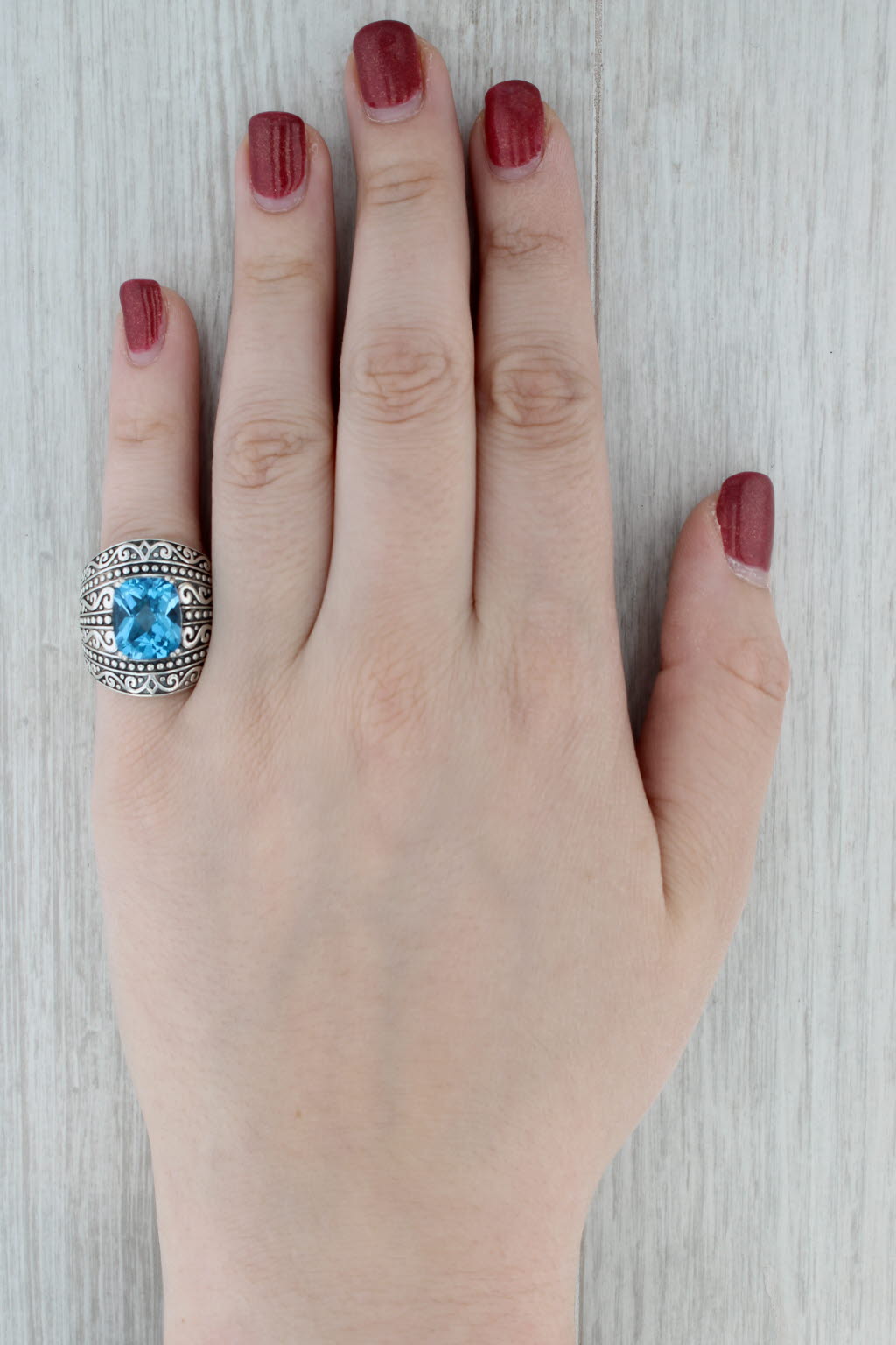 Dark Gray Effy 7ct Cushion Blue Topaz Ring Sterling Silver Ornate Size 7.25