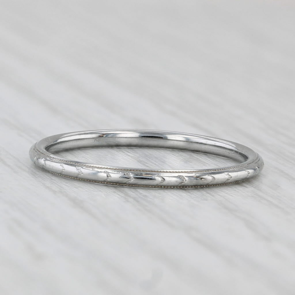 Light Gray Bod & Blossom Vintage Wedding Ring 18k White Gold Stackable Size 8 Ring