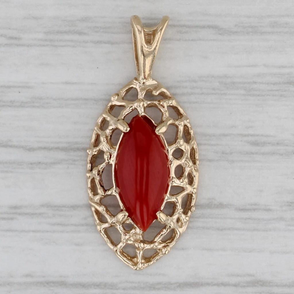 Gray Red Carnelian Marquise Cabochon Solitaire Pendant 14k Yellow Gold
