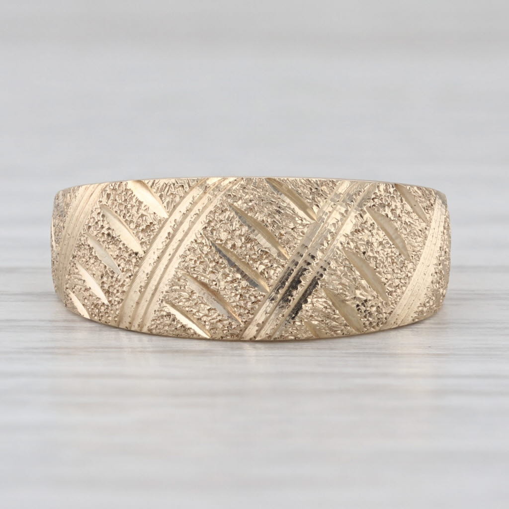 Brushed Crosshatch Pattern Ring 10k Yellow Gold Size 7 Band