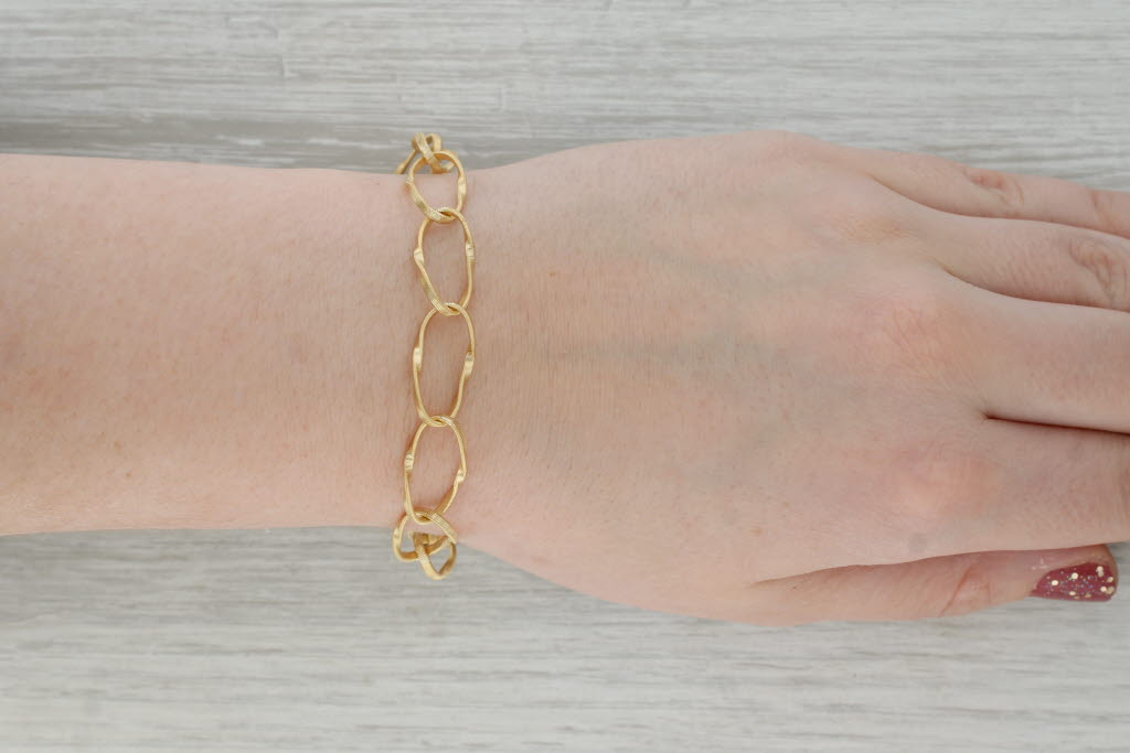 Dark Gray Marco Bicego Marrakech Onde Coil Link Bracelet 18k Yellow Gold 7.5"