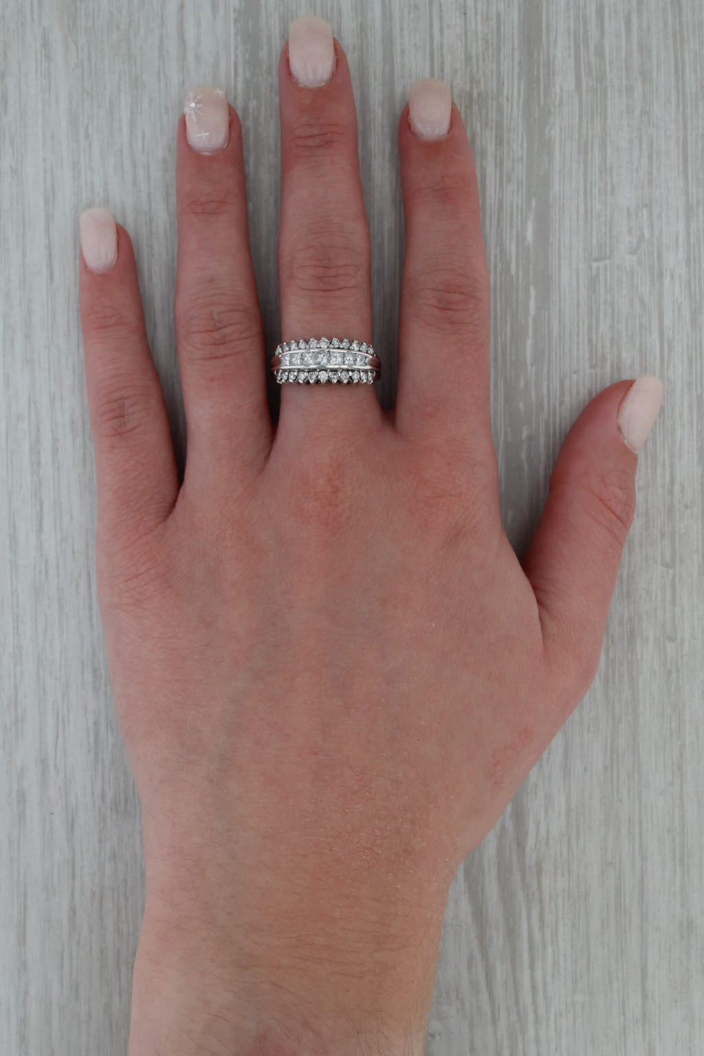 0.98ctw Diamond 3-Band Ring 14k White Gold Size 8