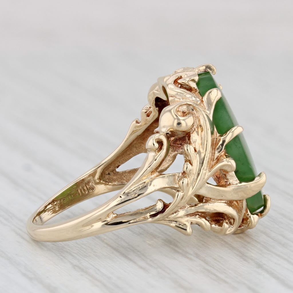 Light Gray Green Nephrite Jade Floral Ring 10k Yellow Gold Size 8.25 Oval Solitaire