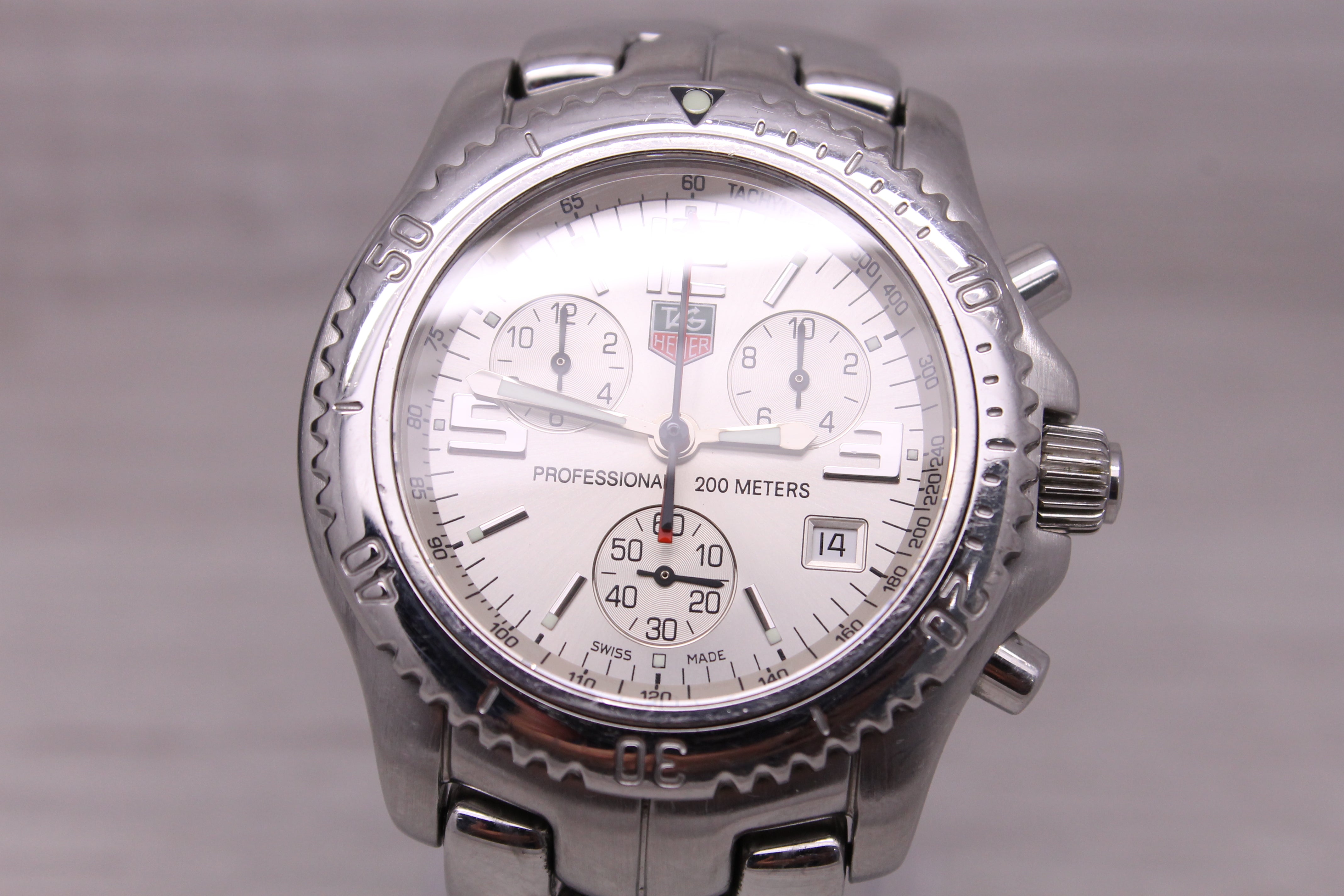 Light Slate Gray Tag Heuer CT1112 Mens 41mm Stainless Steel Quartz Chronograph Watch w Box