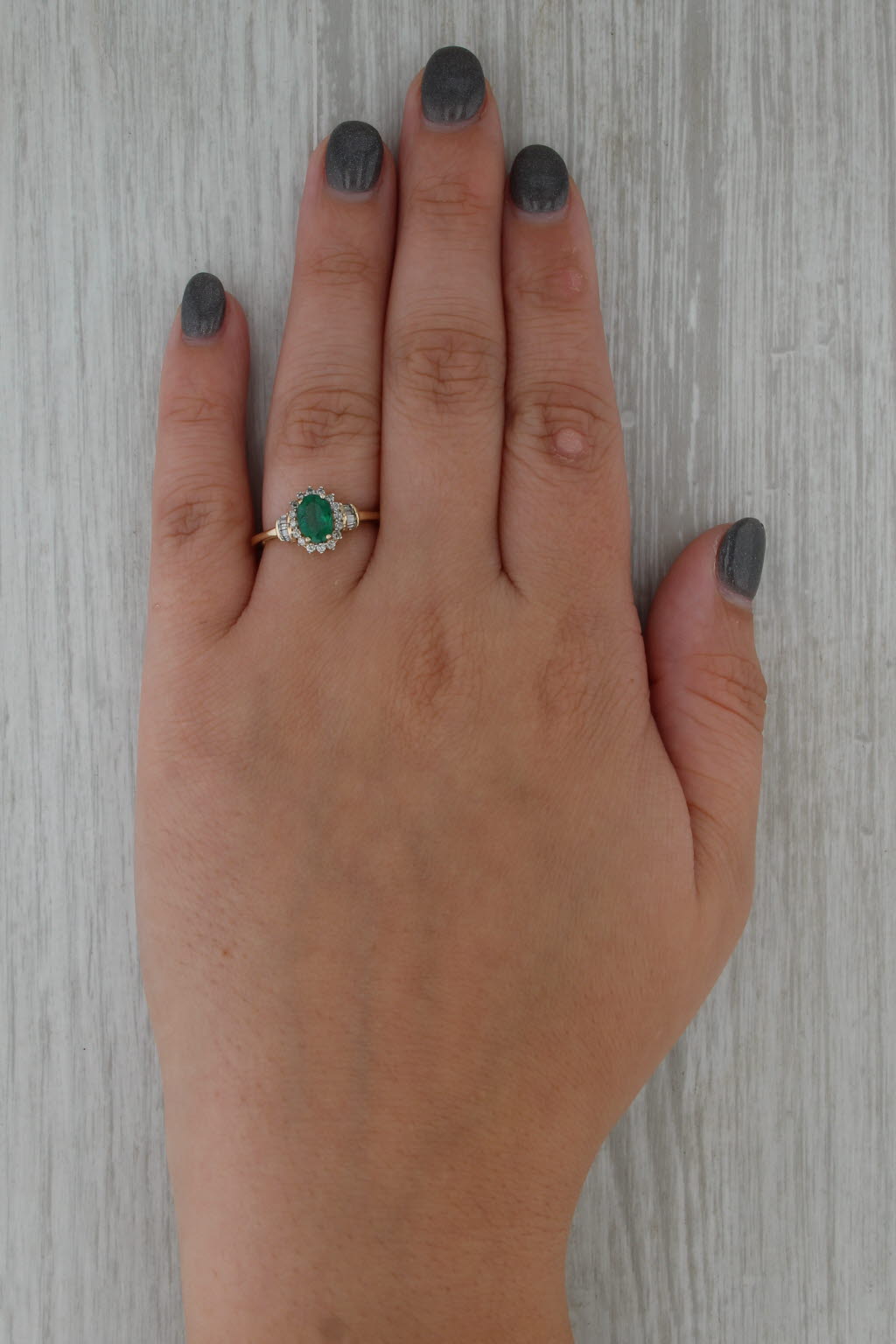 0.92ctw Emerald Diamond Halo Ring 10k Yellow Gold Size 7.25