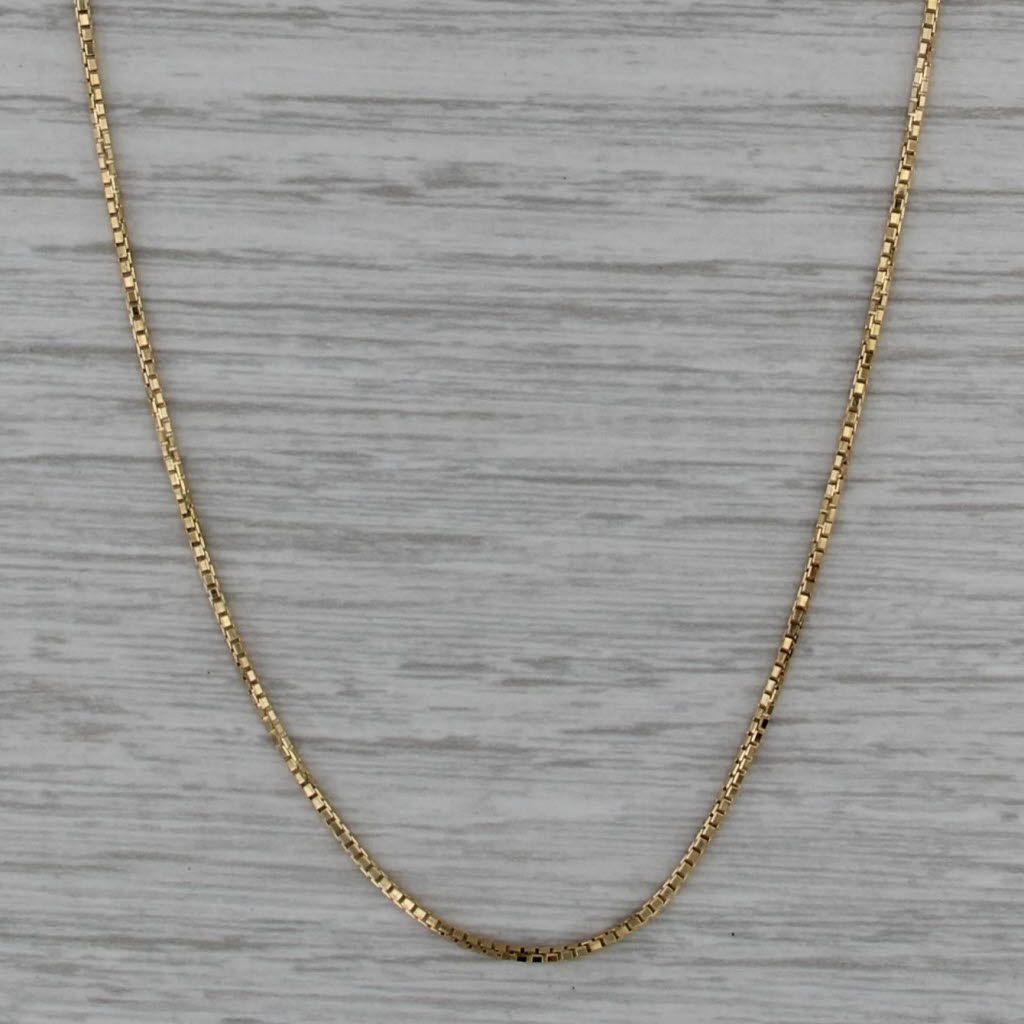 17.75" 1.1mm Box Chain Necklace 14k Yellow Gold Italian