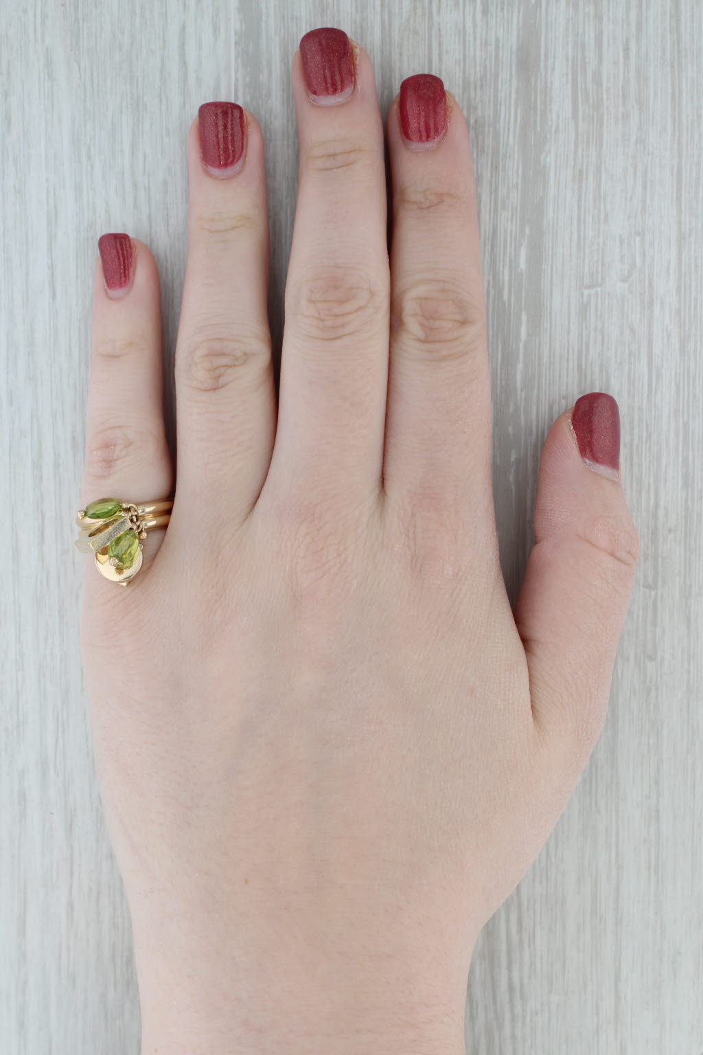 Gray 2 Peridots Abstract Charm Ring 18k Yellow Gold Size 6 Cocktail Dolce