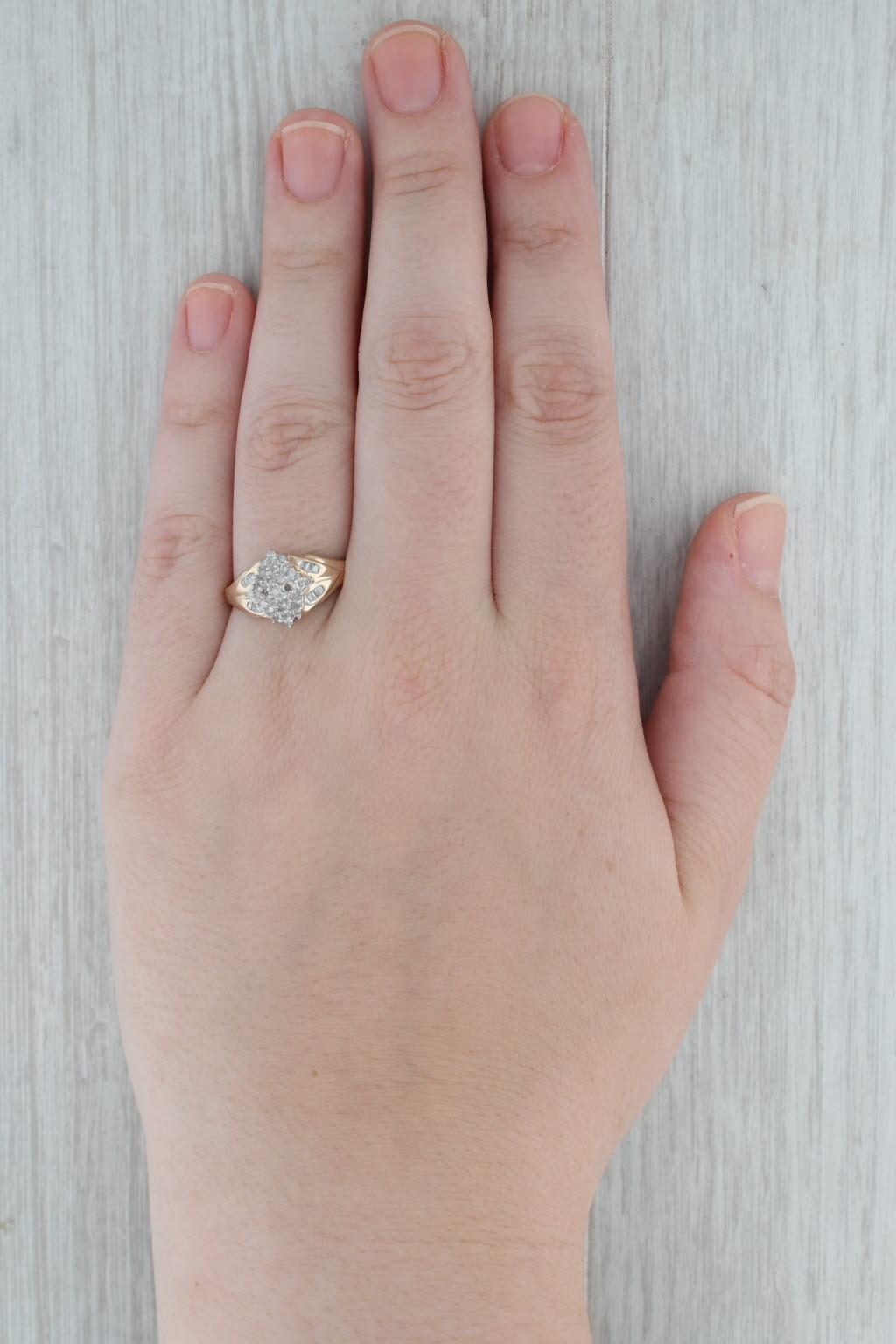 0.39ctw Diamond Cluster Ring 10k Yellow Gold Size 9.25