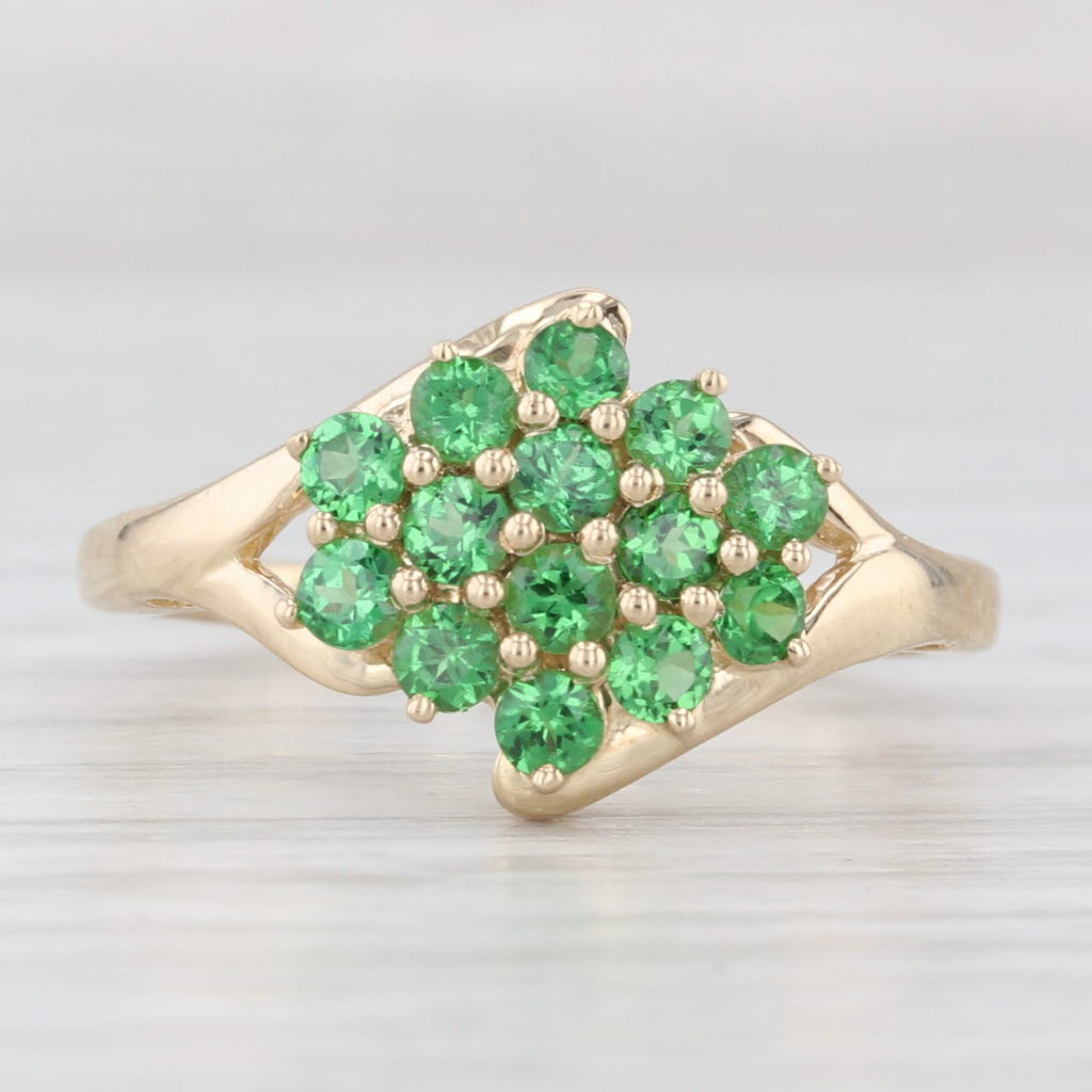 Light Gray 1ctw Tsavorite Green Garnet Cluster Ring 14k Yellow Gold Size 8.25