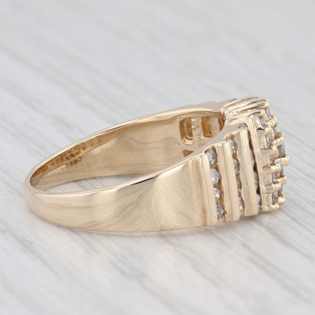 Light Gray 0.78ctw Diamond Cluster Ring 10k Yellow Gold Size 8
