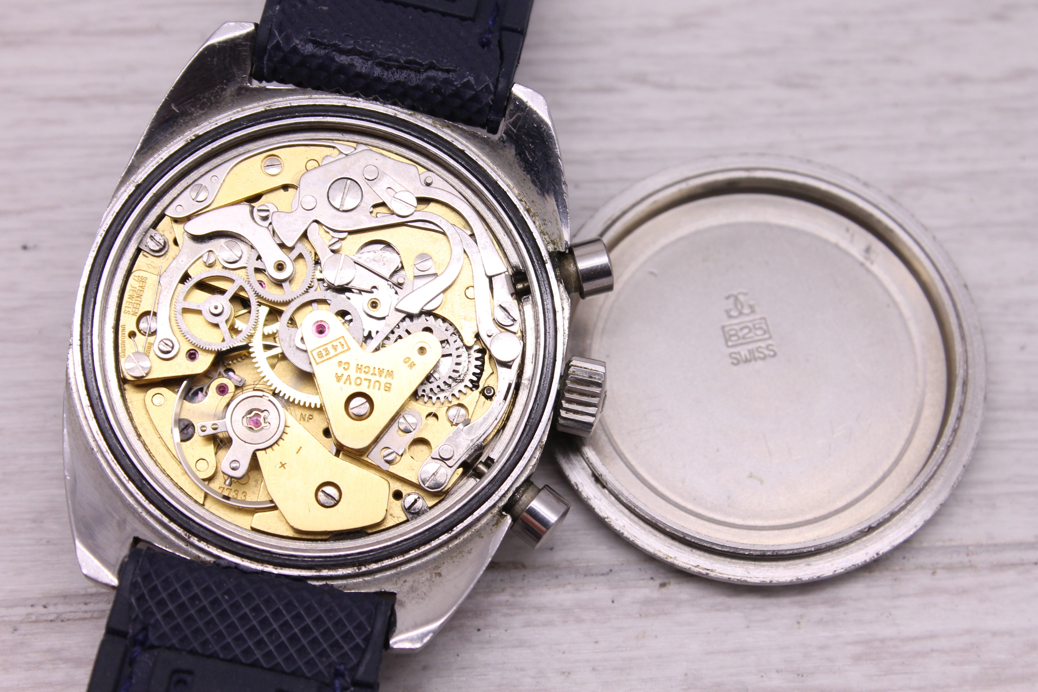 Gray Vintage Bulova Deep Sea Blue Chronograph Mens 38mm Steel Watch Valjoux 7733