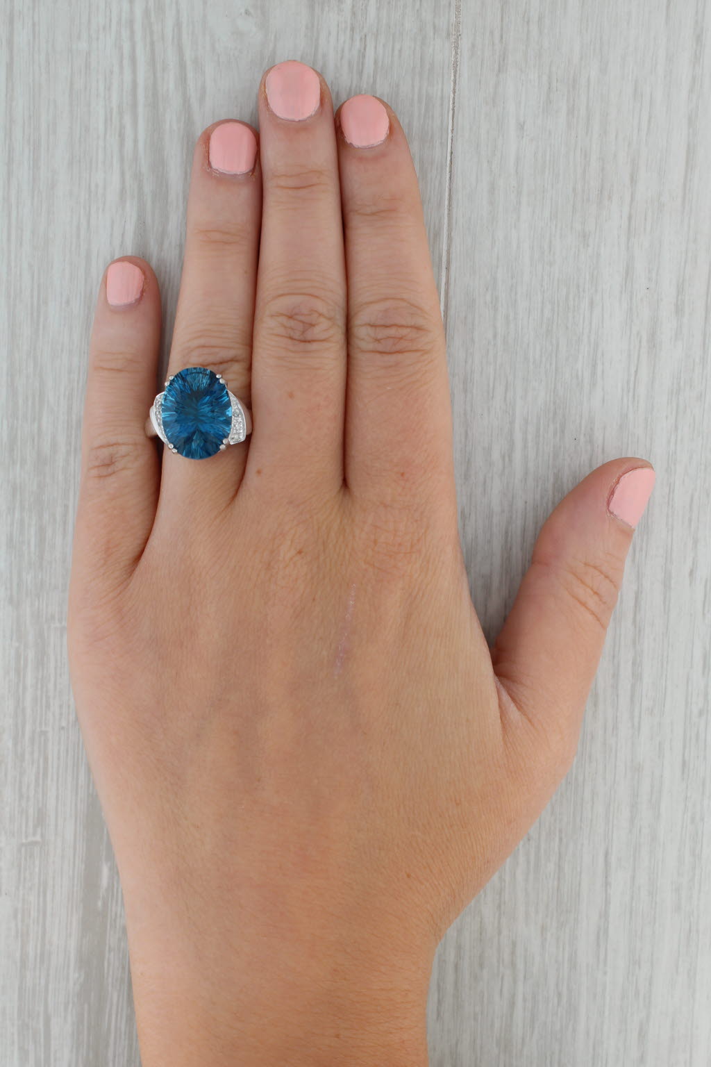 Rosy Brown 10.85ct London Blue Topaz Oval Solitaire Ring 10k Gold Size 8.25 Diamond Accents