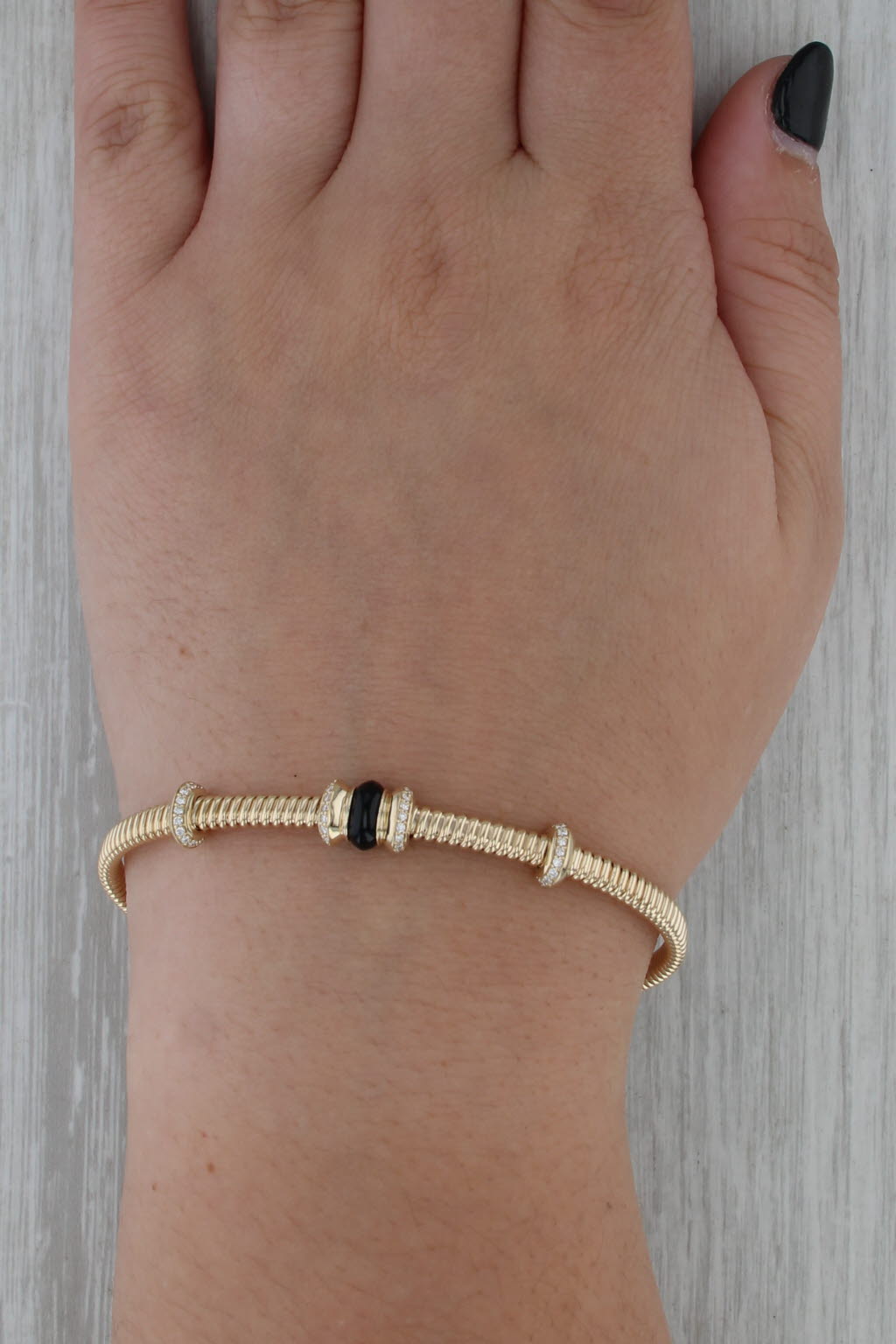 New Onyx 0.25ctw Diamond Flexible Bangle Bracelet 6.5" 14k Yellow Gold