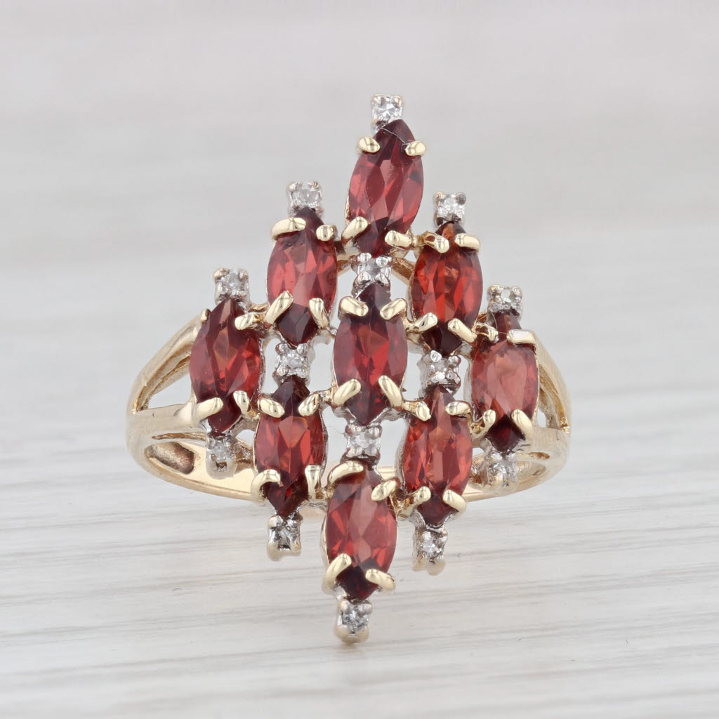 Light Gray 2.70ctw Garnet Cluster Ring 10k Yellow Gold Size 7 Cocktail