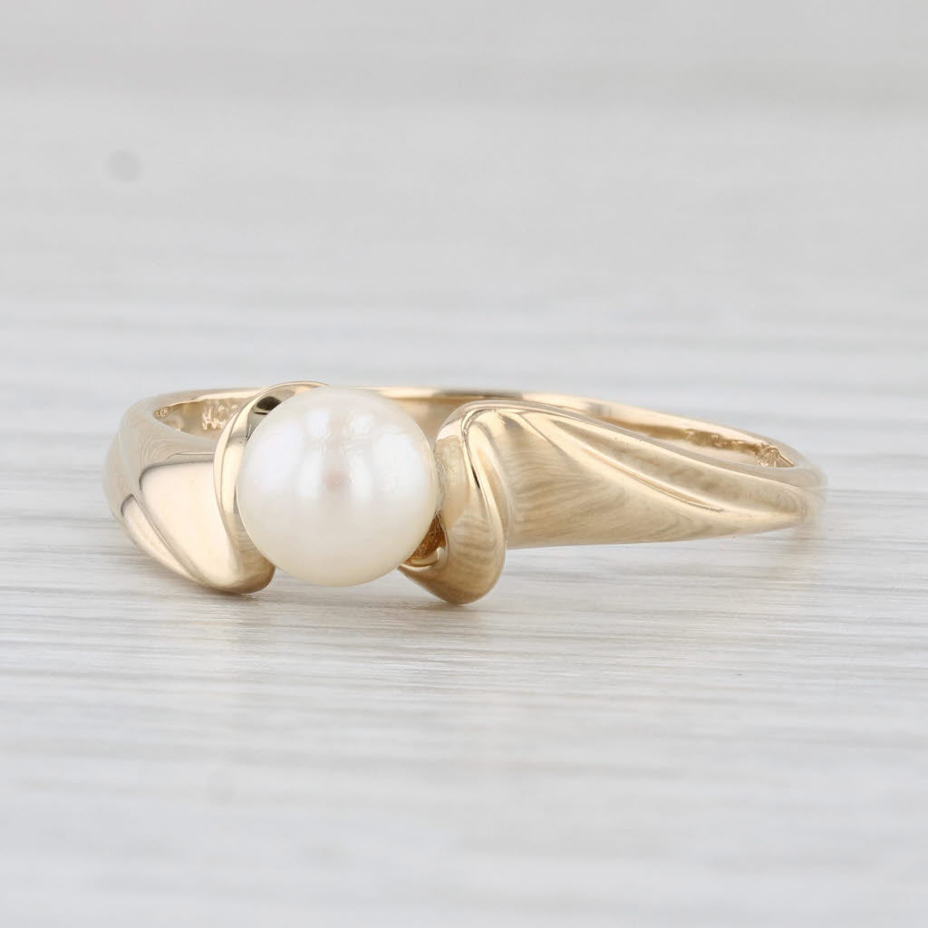 Light Gray Cultured Pearl Solitaire Ring 10k Yellow Gold Size 11.5