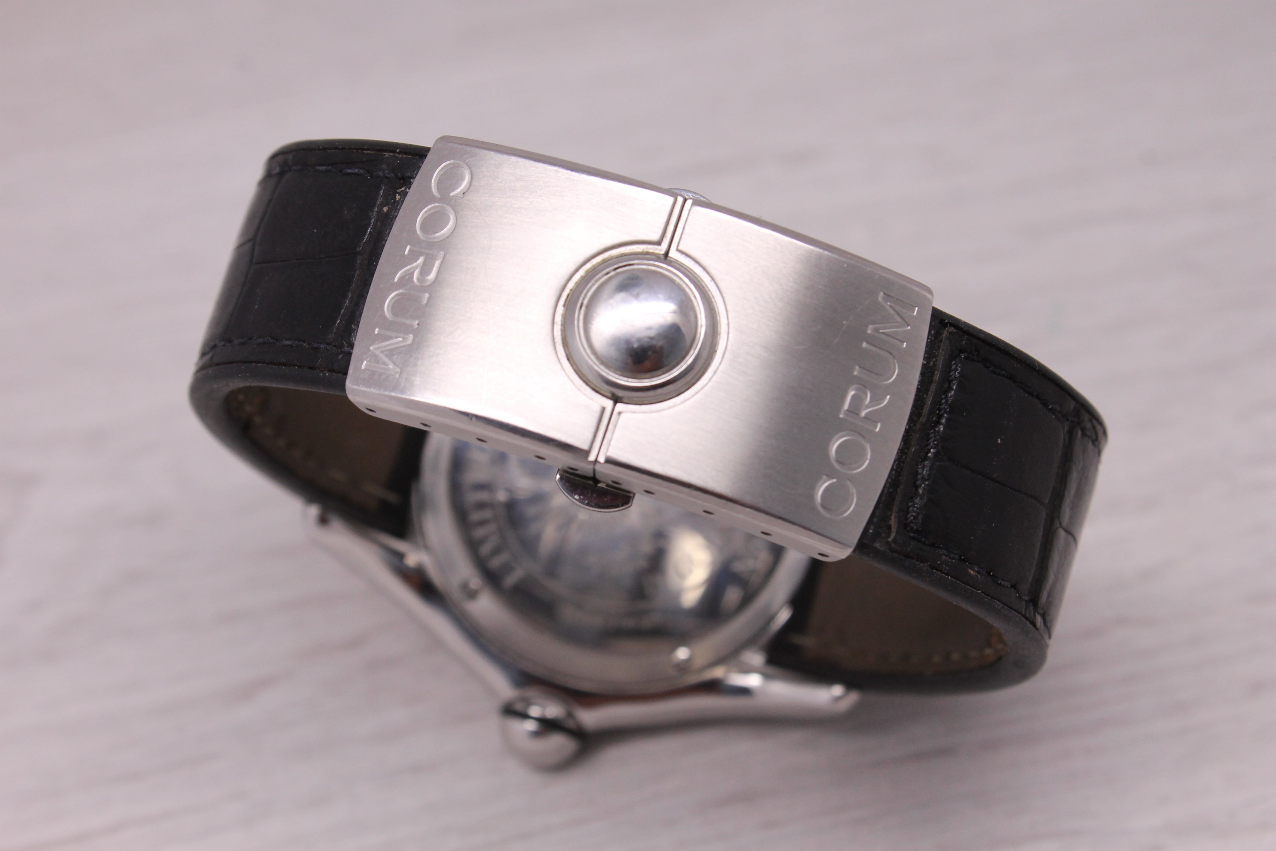 Corum Bubble Limited Edition American Flag Mens Watch Date 45mm Steel Quartz