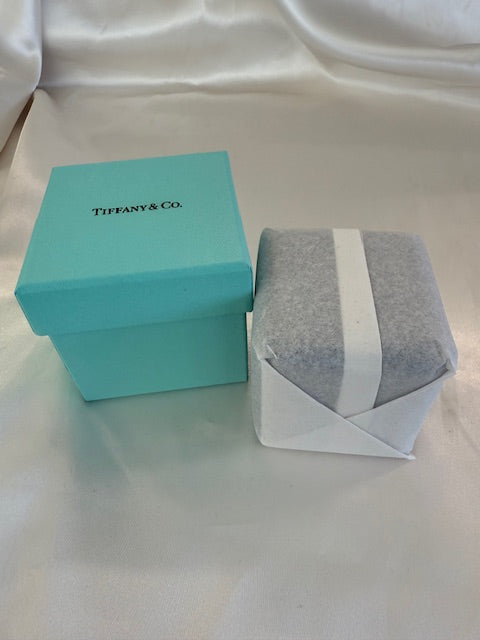 Tiffany & Co Wedding Band 18k Gold Platinum Ring 2-toned Stackable Size 5 w/ Box