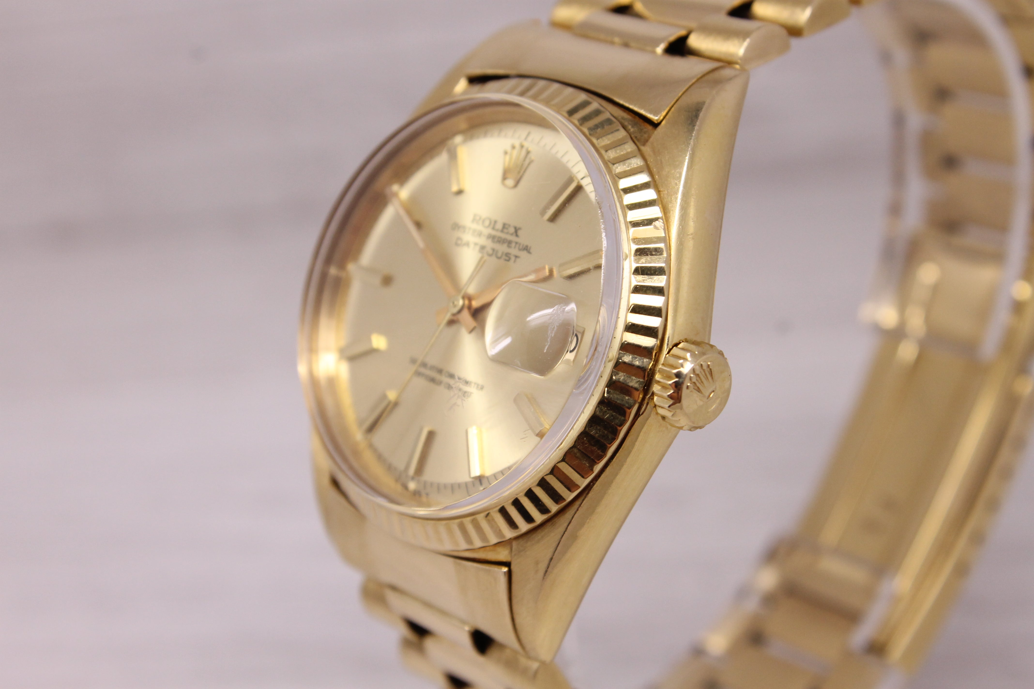 Vintage 1966 Rolex Datejust 1601 18k Yellow Gold Mens Watch w/ Bracelet & Box