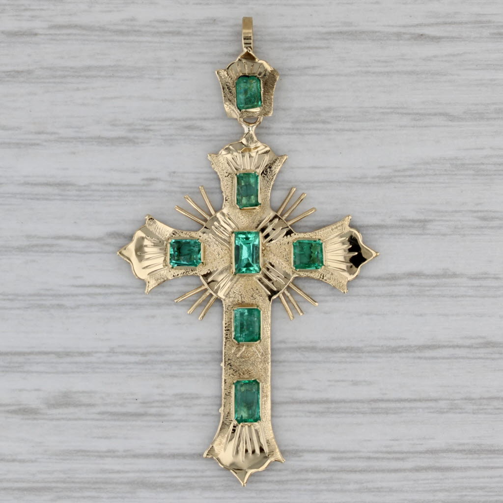 Gray Vintage 1.30ctw Emerald Cross Pendant 18k Yellow Gold