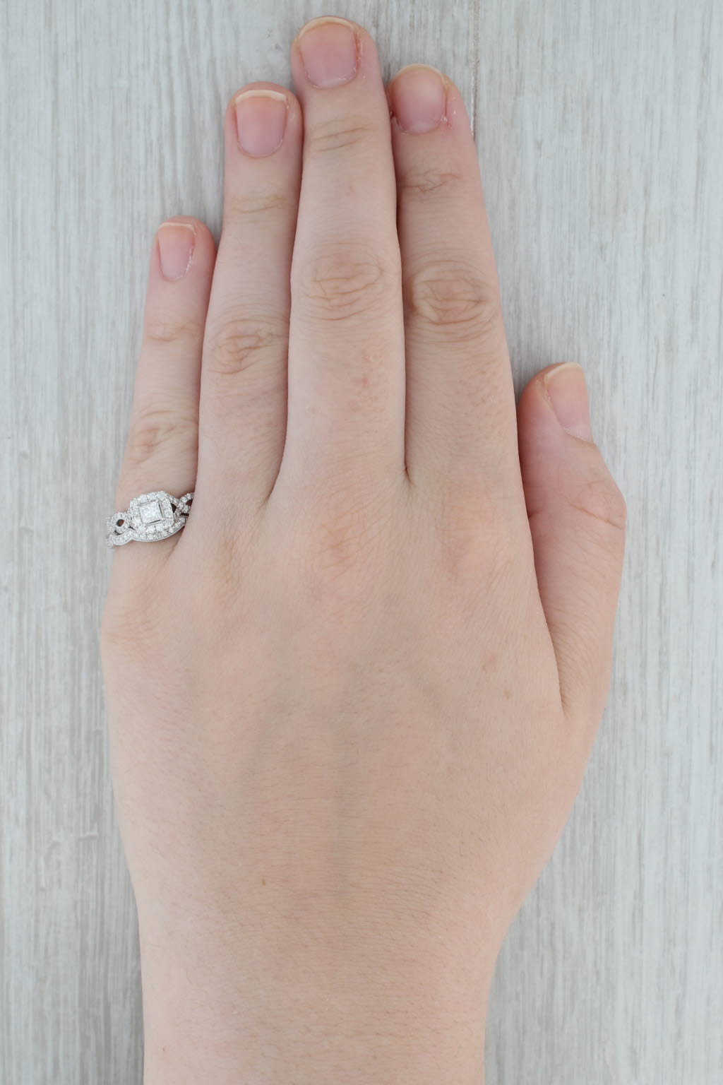 Gray Neil Lane 1.16ctw Diamond Halo Engagement Ring Wedding Band 14k White Gold