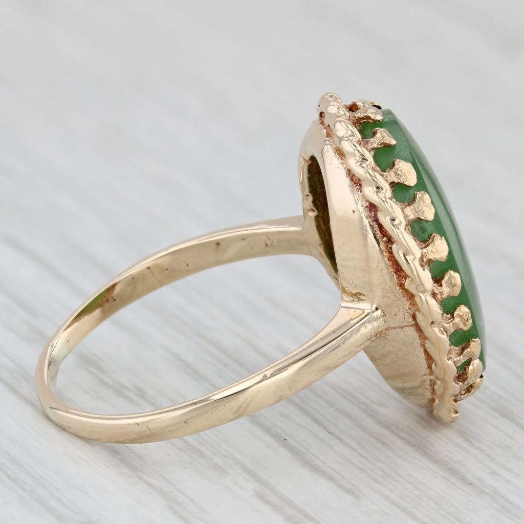 Light Gray Green Nephrite Jade Oval Cabochon Solitaire Ring 10k Yellow Gold Size 8.25